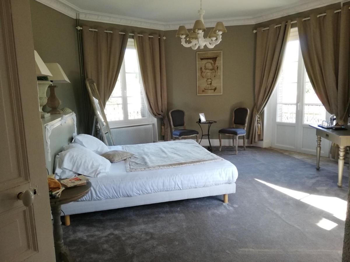 Chateau Les 4 Saisons *