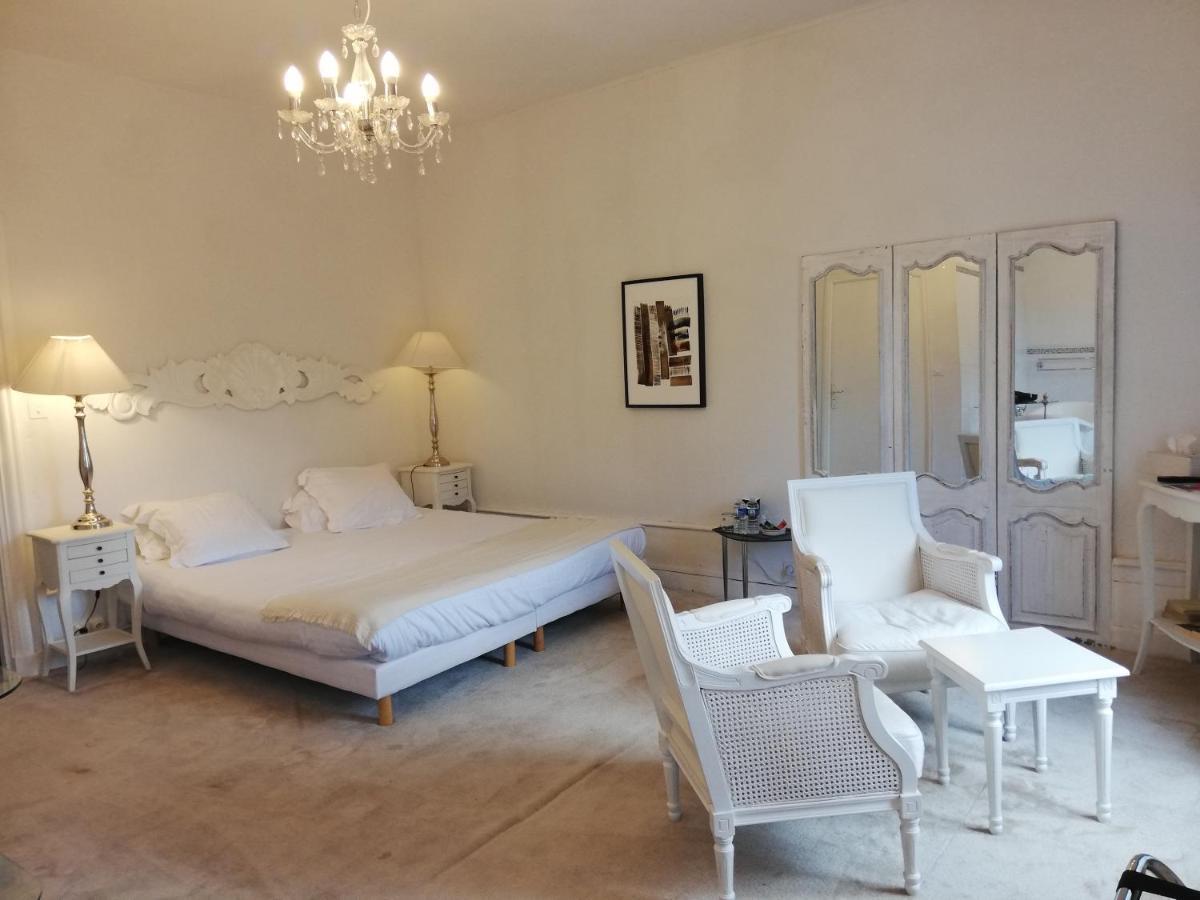 Chateau Les 4 Saisons Bed & Breakfast