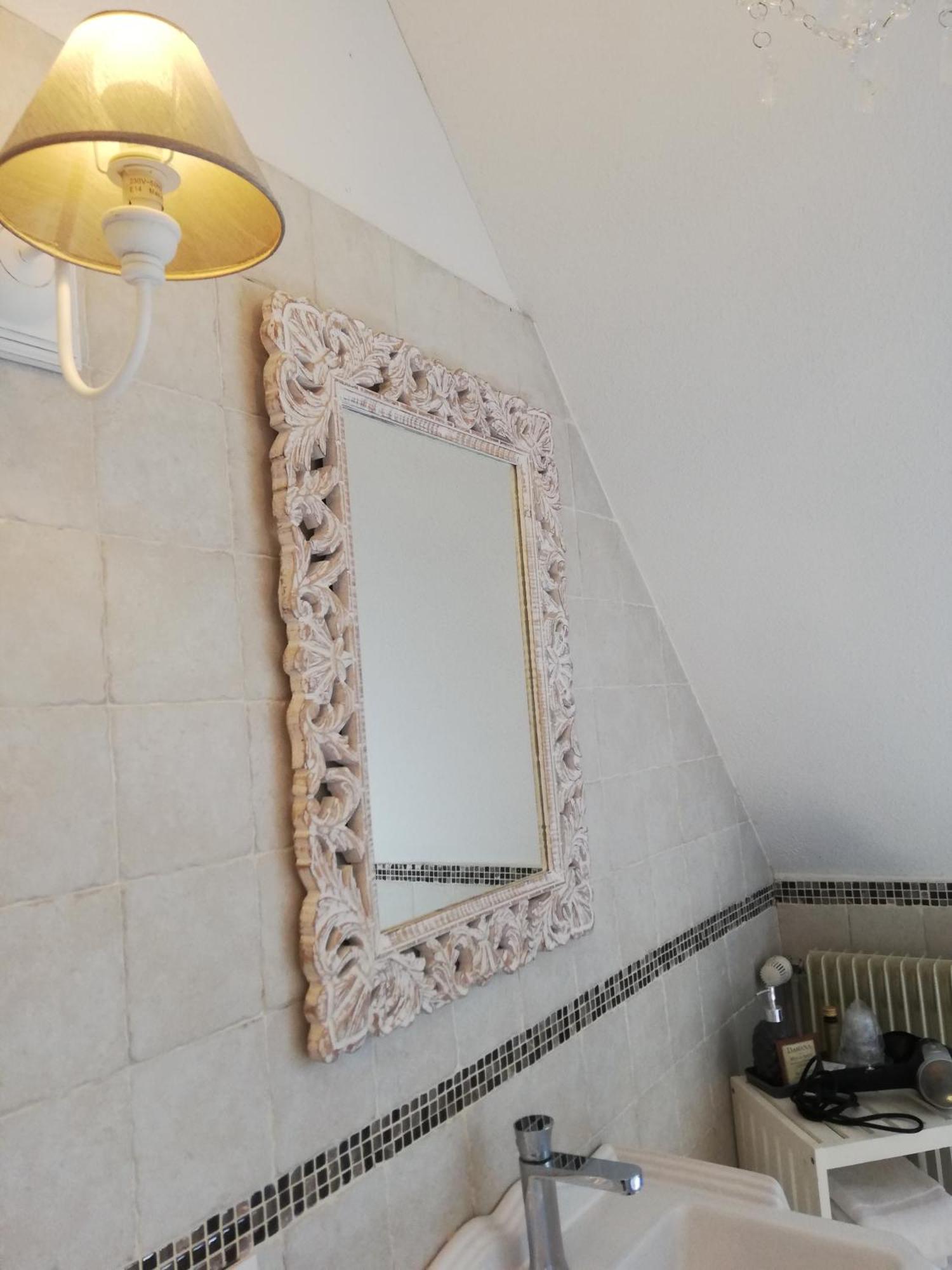 Chateau Les 4 Saisons Bed & Breakfast *